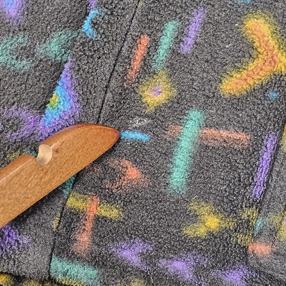 Multicolor Patterned Ski Jacket - Picture 12 of 13